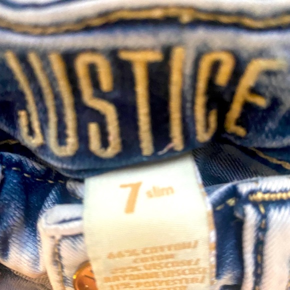 Shorts/shirt - Picture 3 of 3